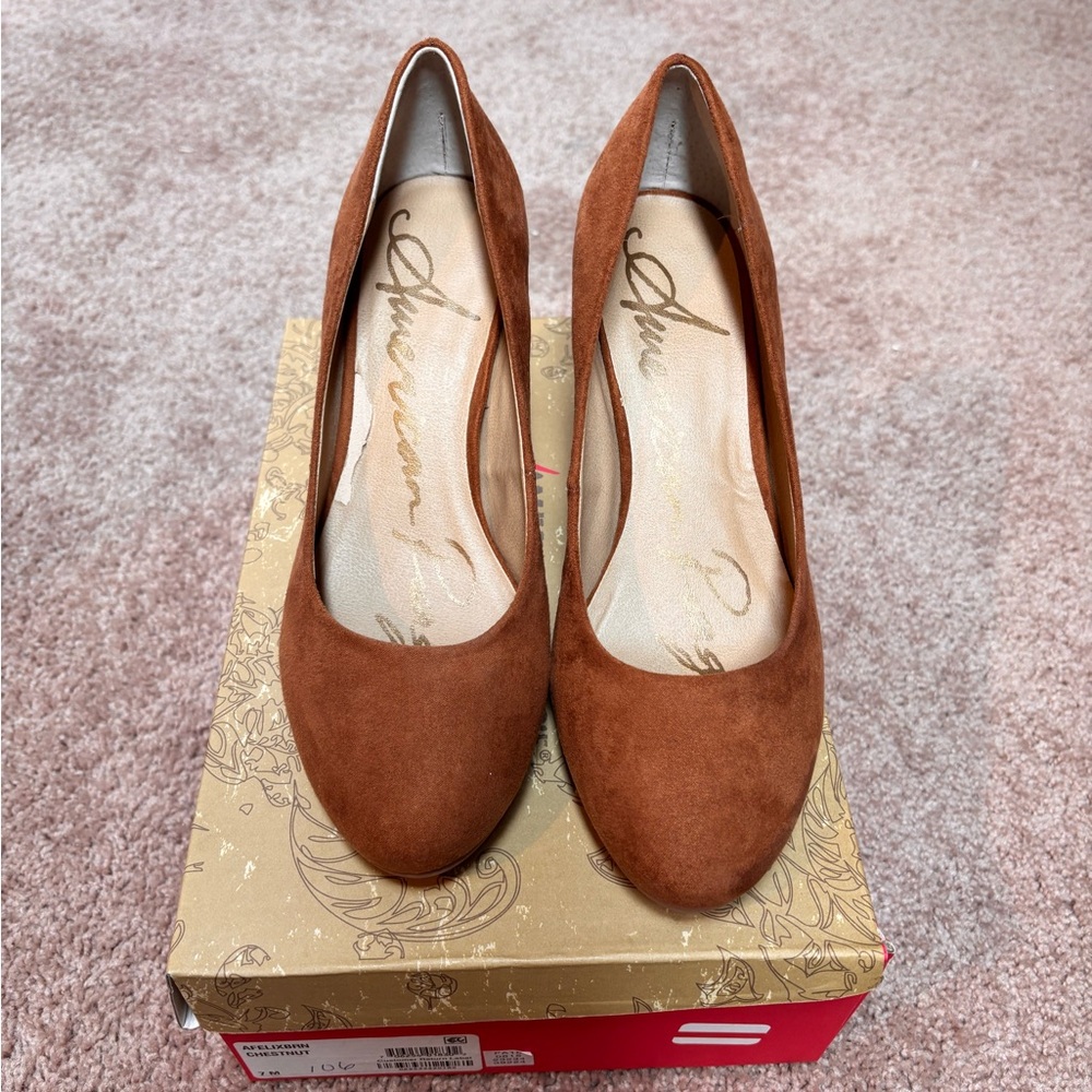 Brown American Rag heels